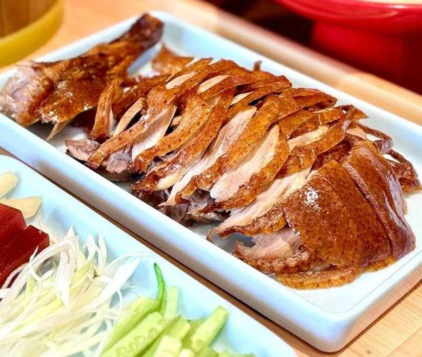 老字号招牌菜 烤鸭 切片 京酱