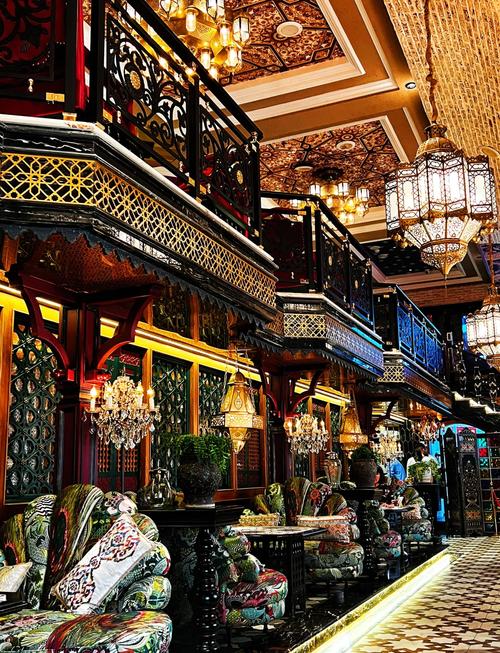 新疆菜餐厅 大店内景 西域风情装修