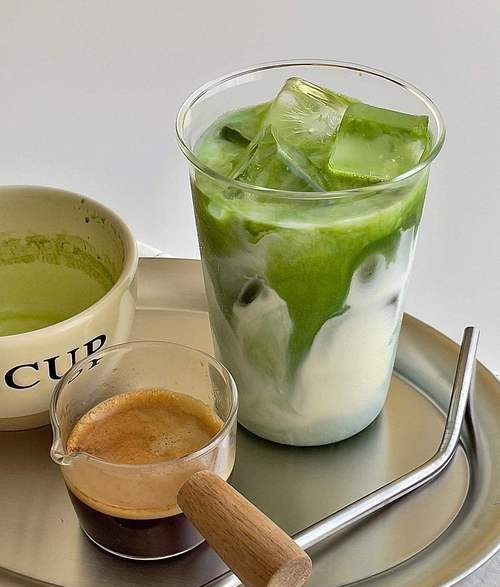 冰博克奶茶 分层饮品 抹茶鲜奶