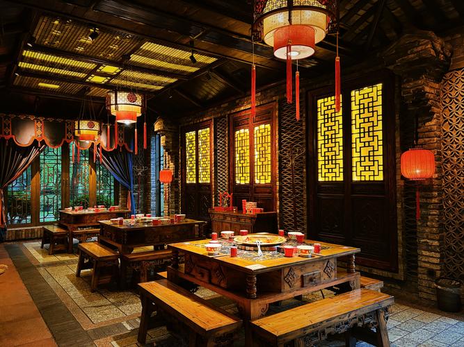 火锅门店内景 火锅餐厅 用餐场景